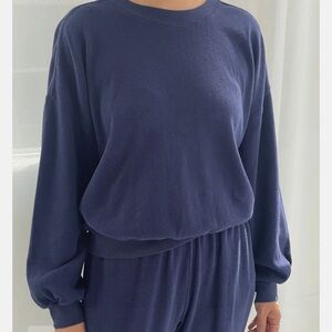 Le Bon Shoppe Women’s Navy Pointelle Cotton Ragland Sleeve Sweatshirt Size M/L